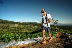 BIB: 
                            <button type="button" onclick="openModal(19121985)" class="btn btn-primary btn-sm float-right btn-popup" data-toggle="modal" data-target=".modal-high-quality">
                        <i class="fas fa-shopping-cart"></i> Add to Cart
                    </button>
                                            <button type="button" onclick="isThisMe(19121985, true)" class="btn btn-success btn-sm float-right btn-popup btn-isme hidden" data-toggle="tooltip" data-placement="bottom" title="นี่คือรูปของคุณใช่ไหม คลิกที่นี่เพื่อเอาเข้าอัลบั้ม">
                        <i class="fas fa-plus"></i> Add to album
                    </button>
                    <button type="button" onclick="isThisMe(19121985, false)" class="btn btn-warning btn-sm float-right btn-popup btn-isnotme hidden">
                        <i class="fas fa-ban"></i> Remove from album
                    </button>